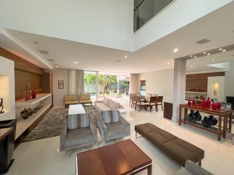 Casa à venda em Santana de Parnaíba, Alphaville, com 4 suítes, com 422 m², Gênesis 1